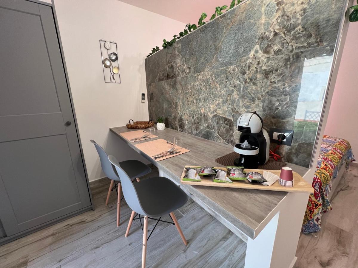 Loft Con Terrazzo A Livello Stazione Apartment เลชเช ภายนอก รูปภาพ