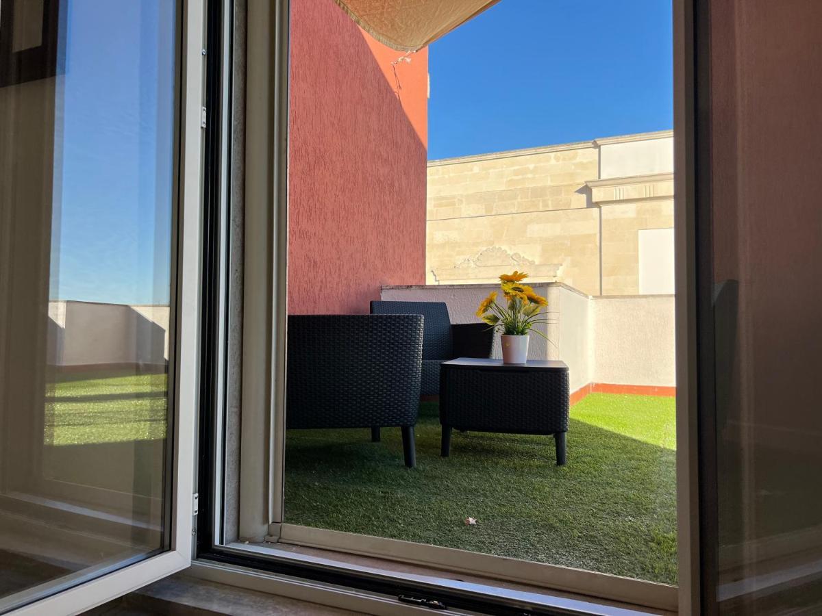 Loft Con Terrazzo A Livello Stazione Apartment เลชเช ภายนอก รูปภาพ