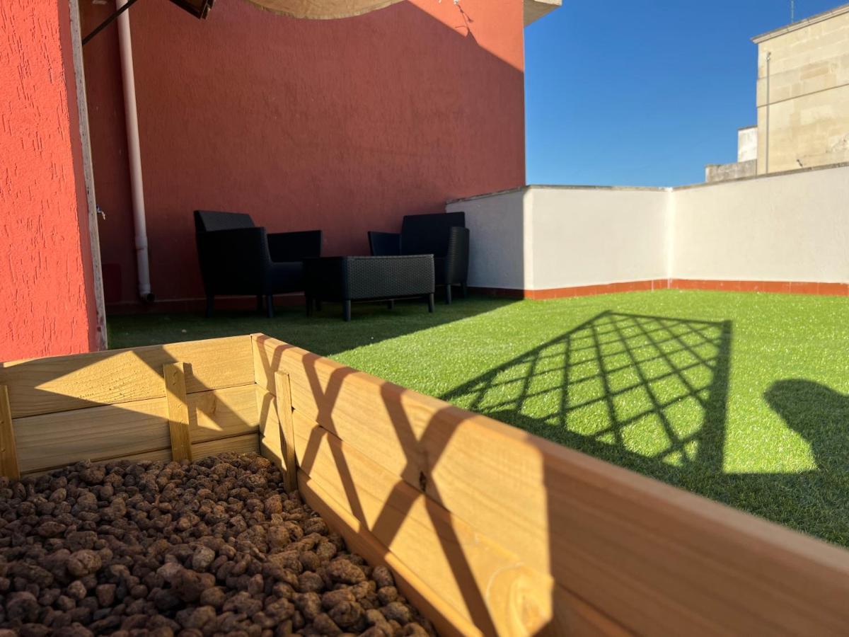 Loft Con Terrazzo A Livello Stazione Apartment เลชเช ภายนอก รูปภาพ