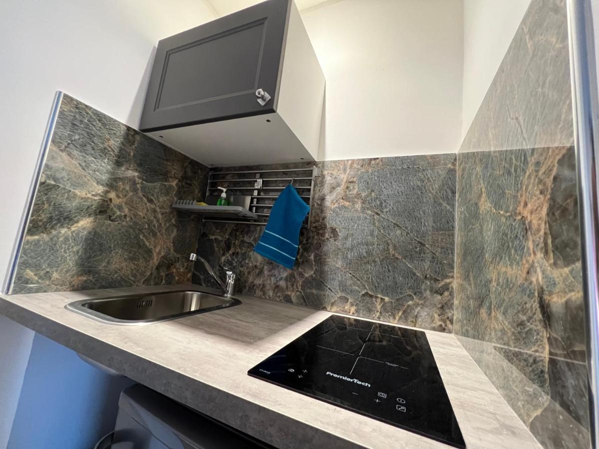 Loft Con Terrazzo A Livello Stazione Apartment เลชเช ภายนอก รูปภาพ